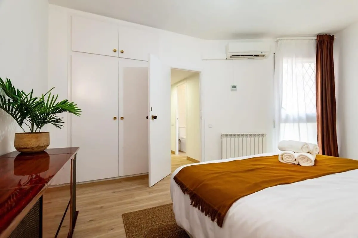 شقة Exclusive Huge 4 Double Bedroom City Center برشلونة