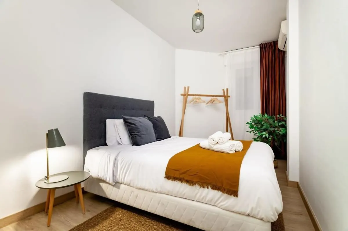 شقة Exclusive Huge 4 Double Bedroom City Center برشلونة إسبانيا